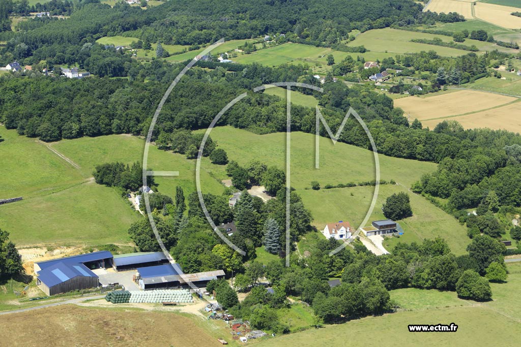 Photo arienne de Saint-tienne-de-Chigny (les Ruaux)