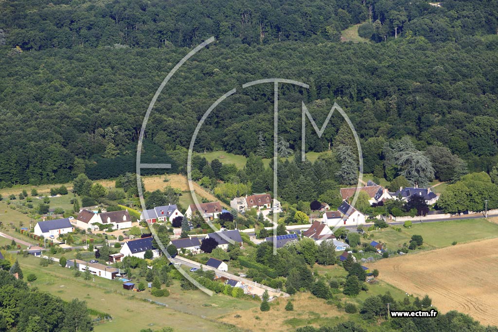 Photo arienne de Savonnires (Clos des Rosiers)