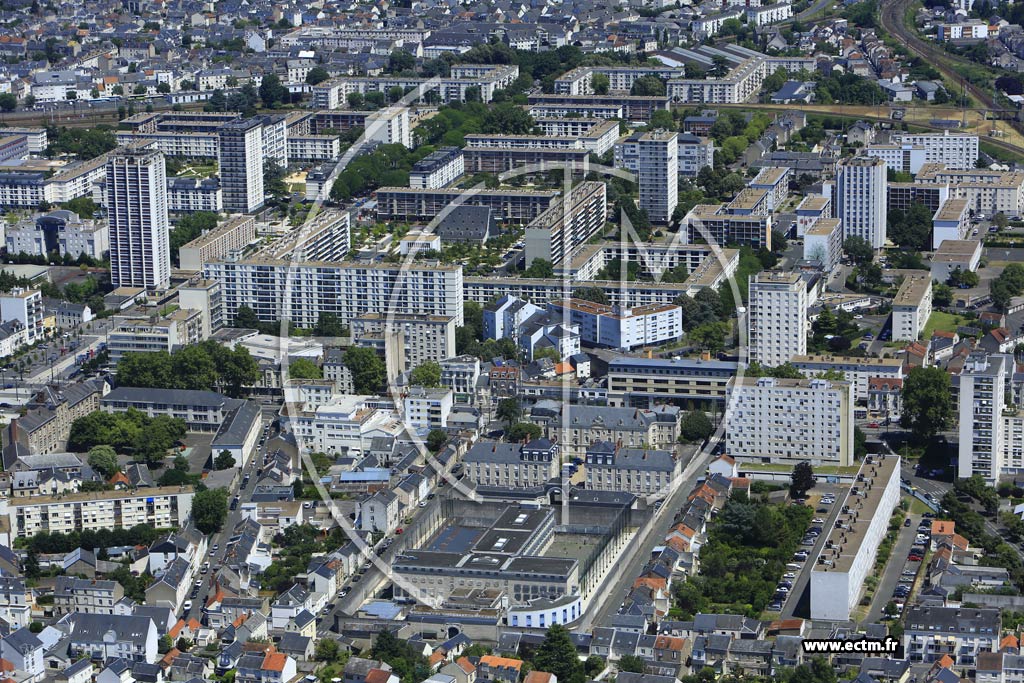 Photo arienne de Tours (Febvotte-Marat)