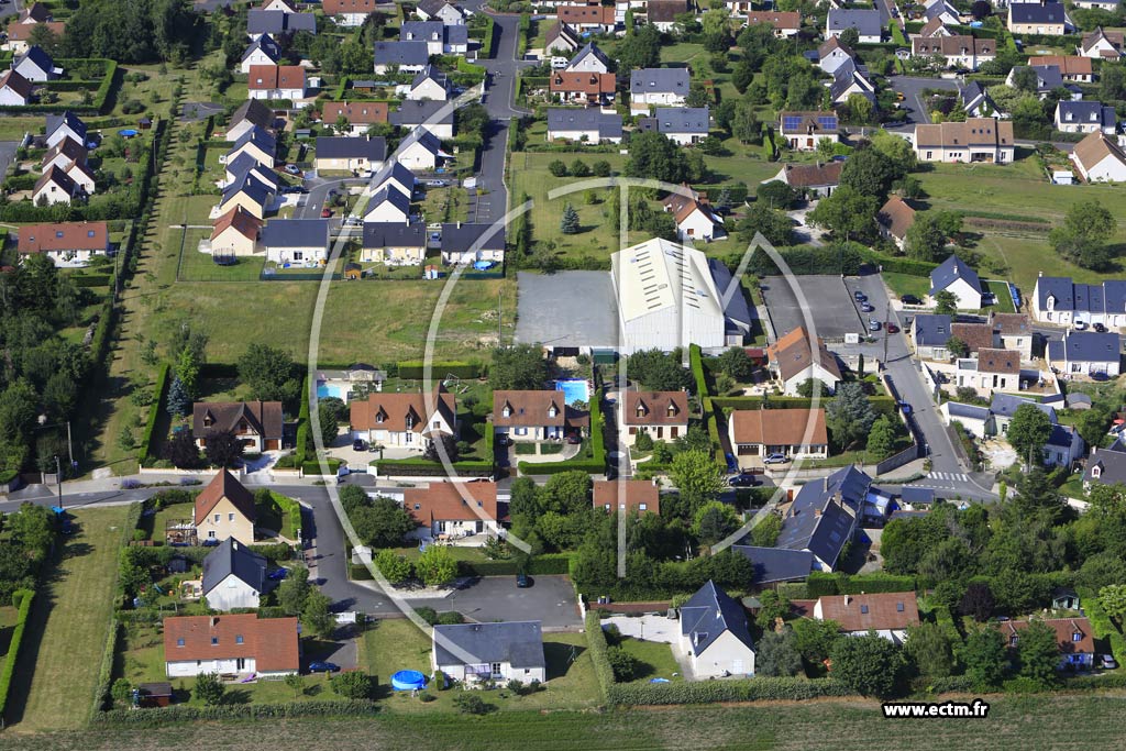 Photo arienne de Vretz (les Ruaux)