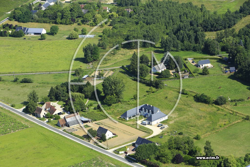 Photo arienne de Vernou-sur-Brenne (la Bataillerie)