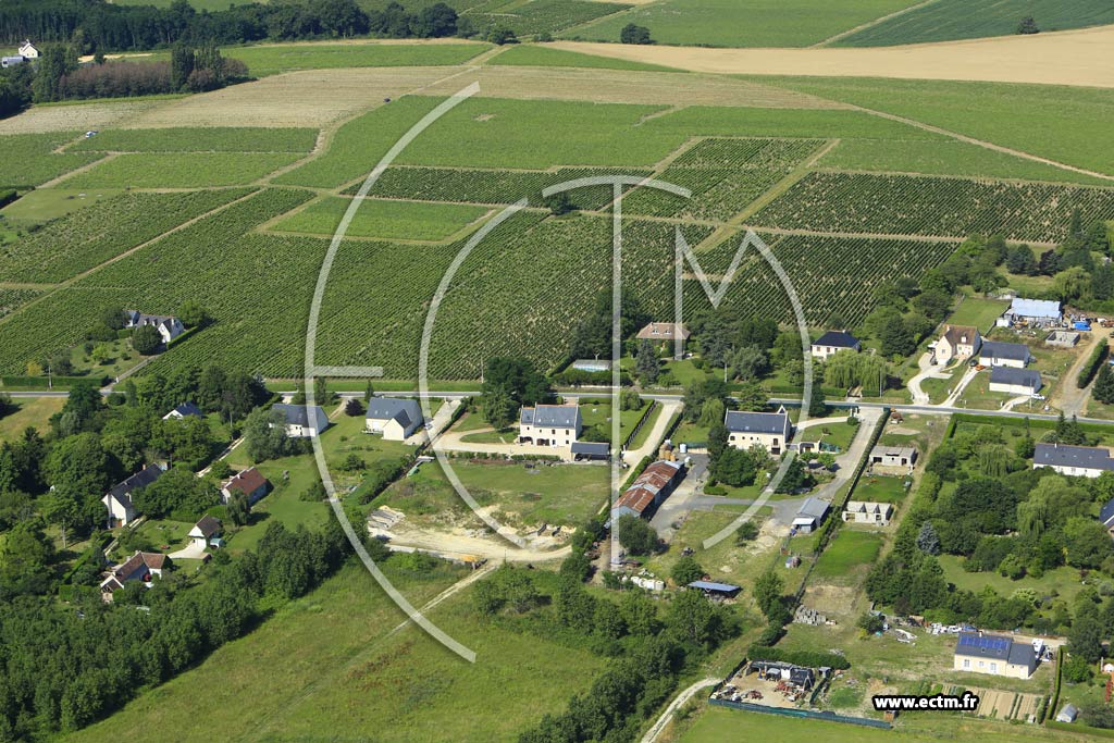 Photo arienne de Vernou-sur-Brenne (le Ptis de Cousse)