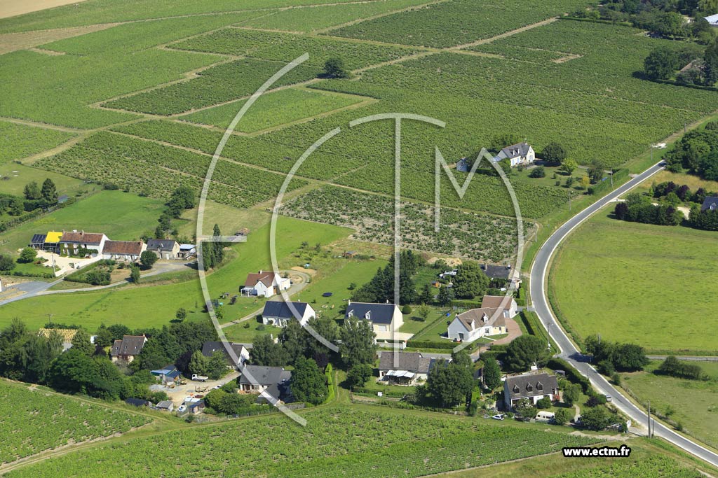 Photo arienne de Vernou-sur-Brenne (les  Mazereaux)