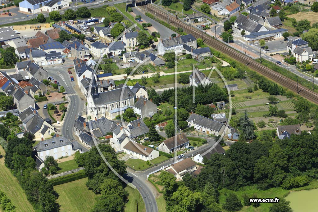 Photo arienne de Villeperdue