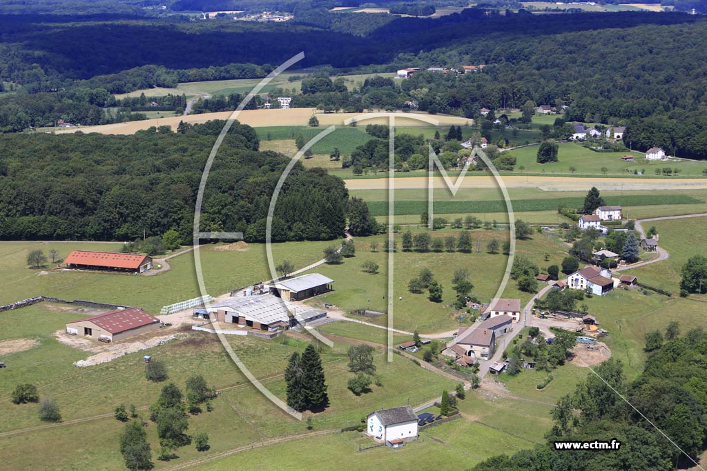 Photo arienne de Aillevillers-et-Lyaumont (la Louvire)