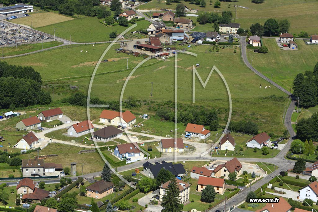 Photo arienne de Fontaine-ls-Luxeuil (en Chazeau)
