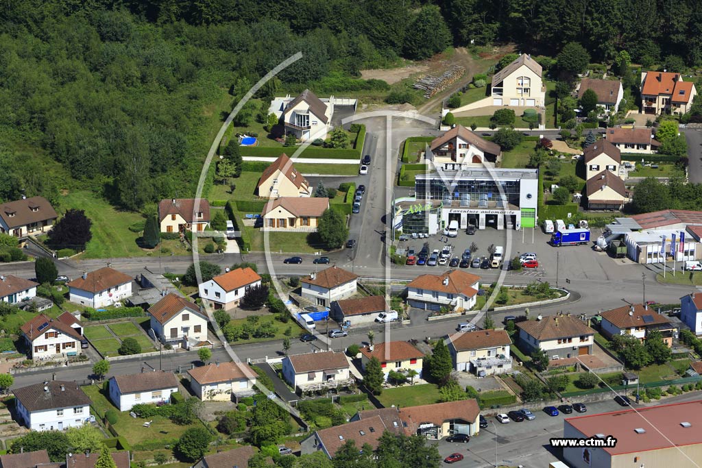 Photo arienne de Luxeuil-les-Bains (Croix Sainte-Anne)