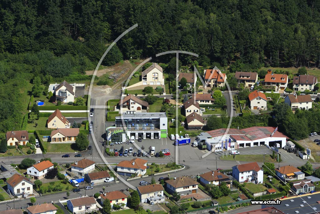 Photo arienne de Luxeuil-les-Bains (Croix Sainte-Anne)