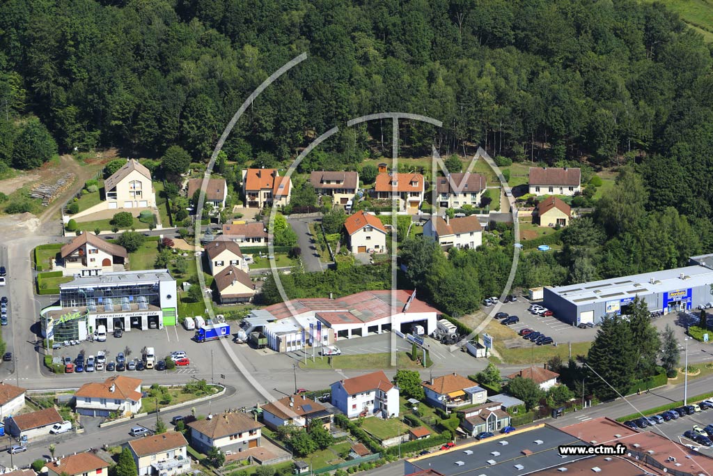 Photo arienne de Luxeuil-les-Bains (Croix Sainte-Anne)