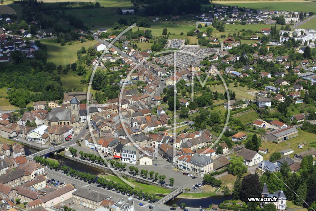 Photo arienne de Saint-Loup-sur-Semouse (Centre-Ville)