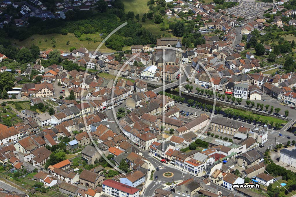 Photo arienne de Saint-Loup-sur-Semouse (Centre-Ville)