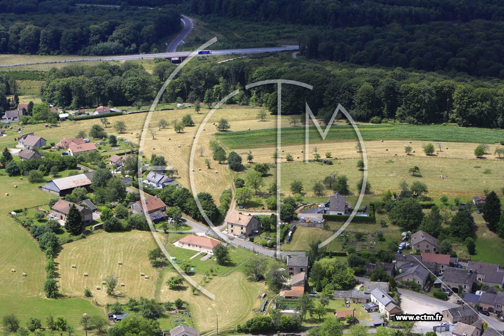 Photo arienne de Saint-Valbert
