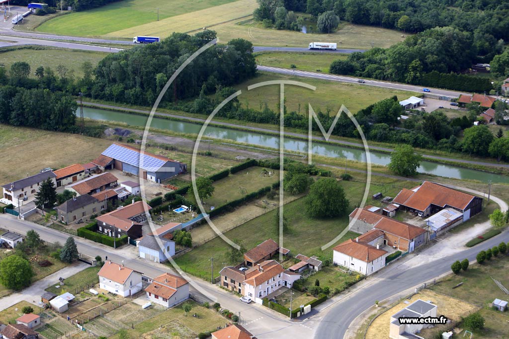 Photo arienne de Hallignicourt