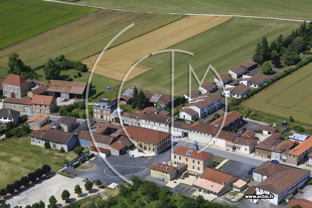 Photo arienne de Saint-Amand-sur-Fion