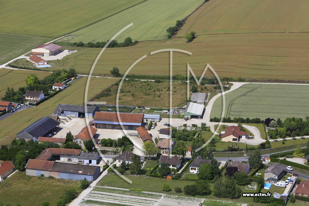 Photo arienne de Saint-Amand-sur-Fion (Coulvagny)
