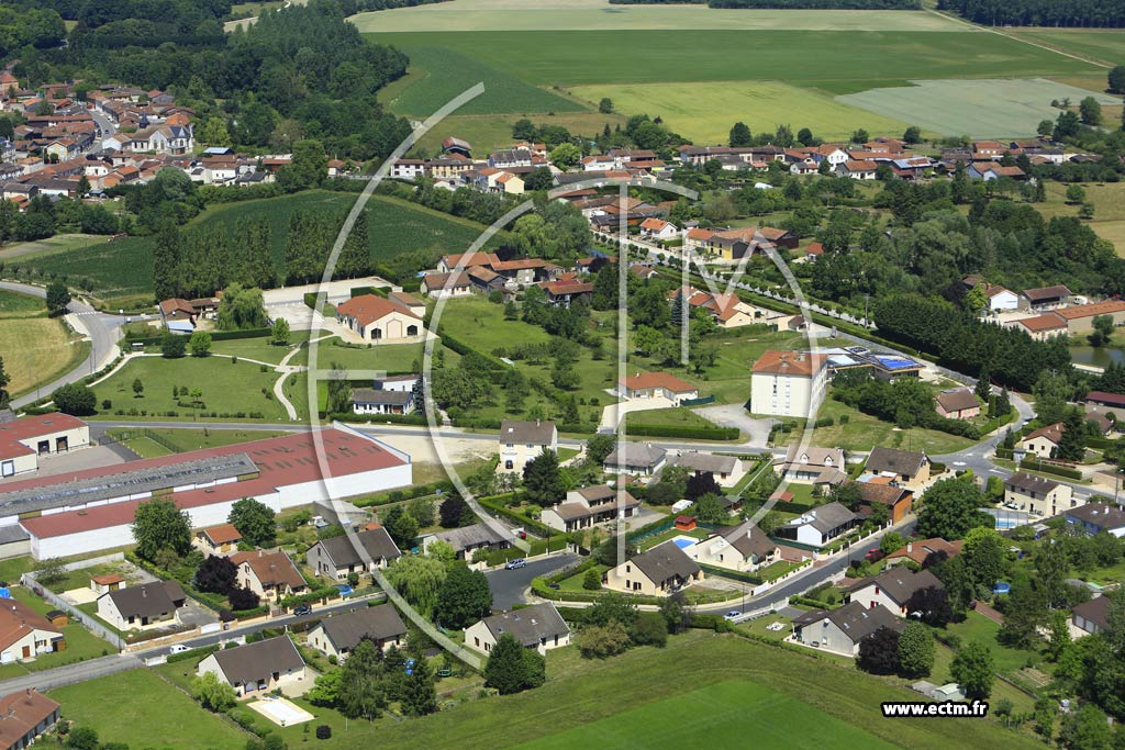 Photo arienne de Saint-Remy-en-Bouzemont-Saint-Genest-et-Isson