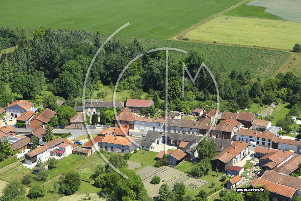 Photo arienne de Saint-Remy-en-Bouzemont-Saint-Genest-et-Isson