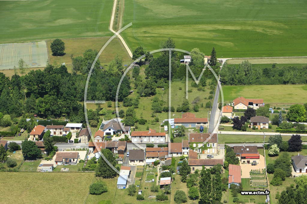 Photo arienne de Saint-Remy-en-Bouzemont-Saint-Genest-et-Isson