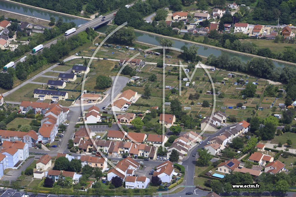 Photo arienne de Vitry-le-Franois (le Grand Parc)
