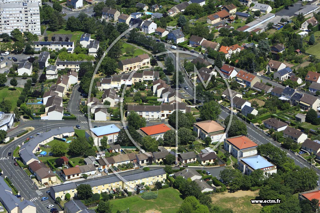 Photo arienne de Chteauroux (le Trembla)