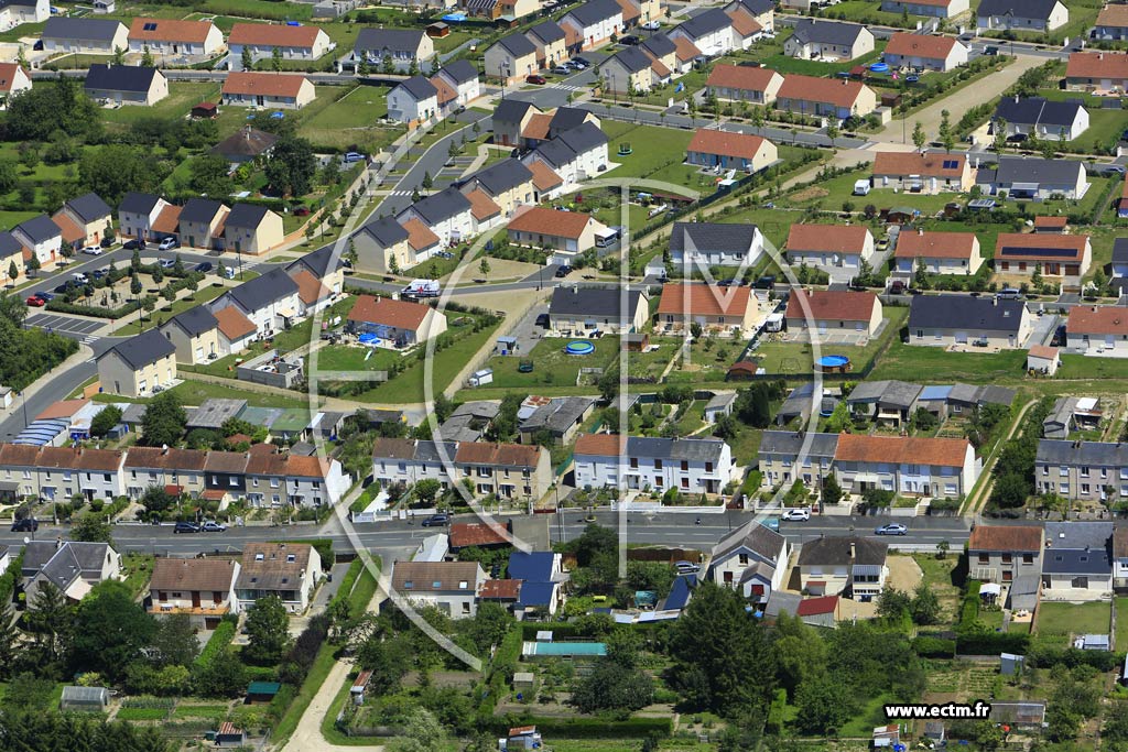 Photo arienne de Dols (Route de Villers)