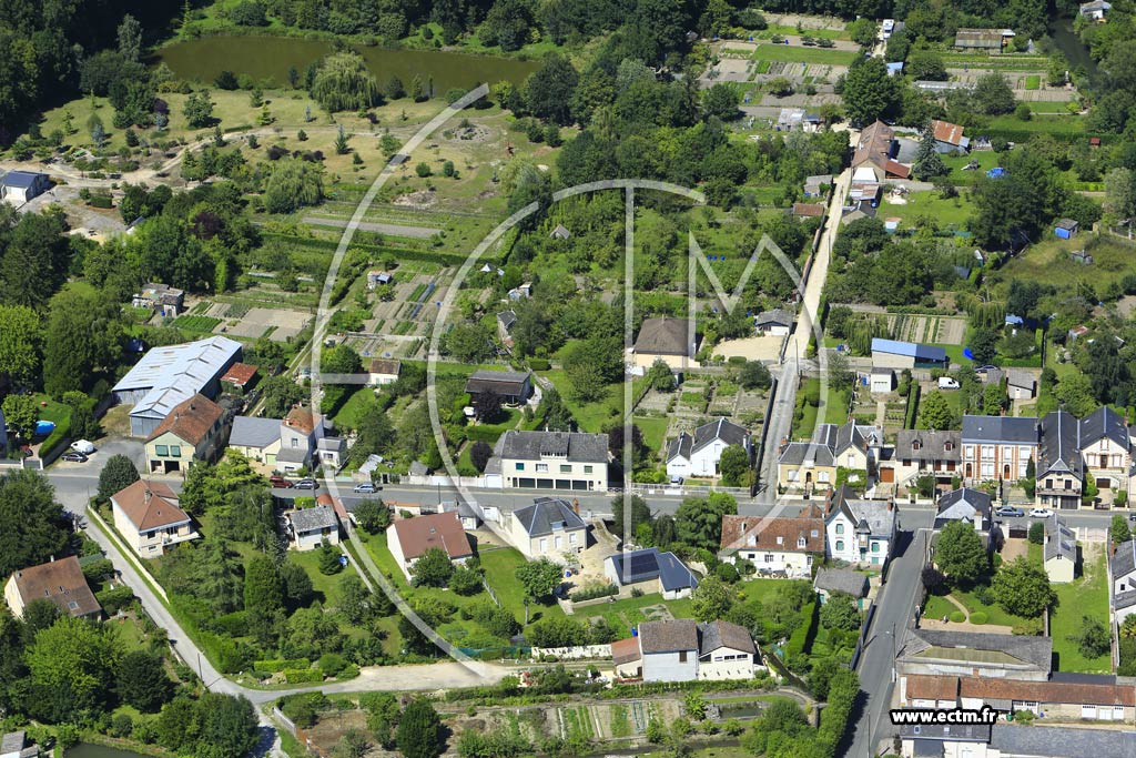 Photo arienne de Issoudun (Moulin de l'Andraulde)