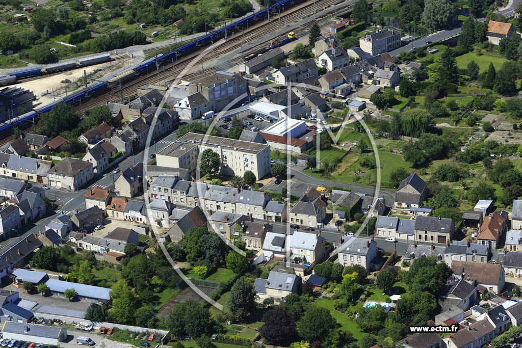 Photo arienne de Issoudun (Saint-Paterne)