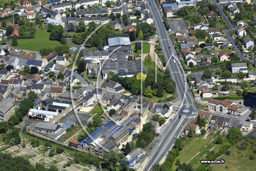 Photo arienne de Issoudun (Vilatte)