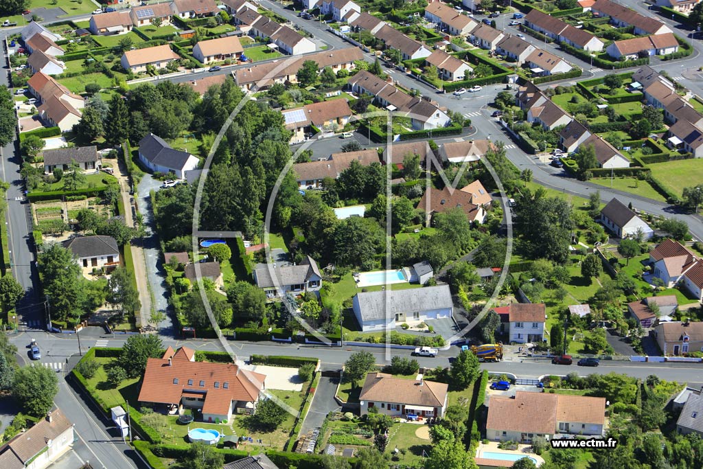 Photo arienne de Le Poinonnet (Bois Jarlet)