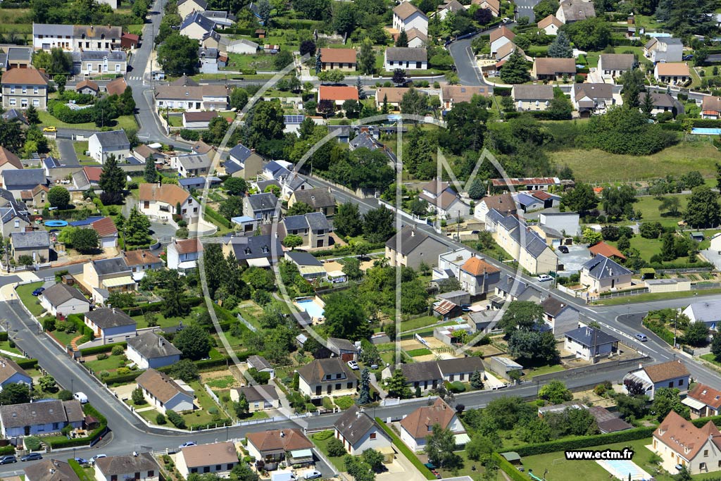 Photo arienne de Saint-Maur (la Rochette)