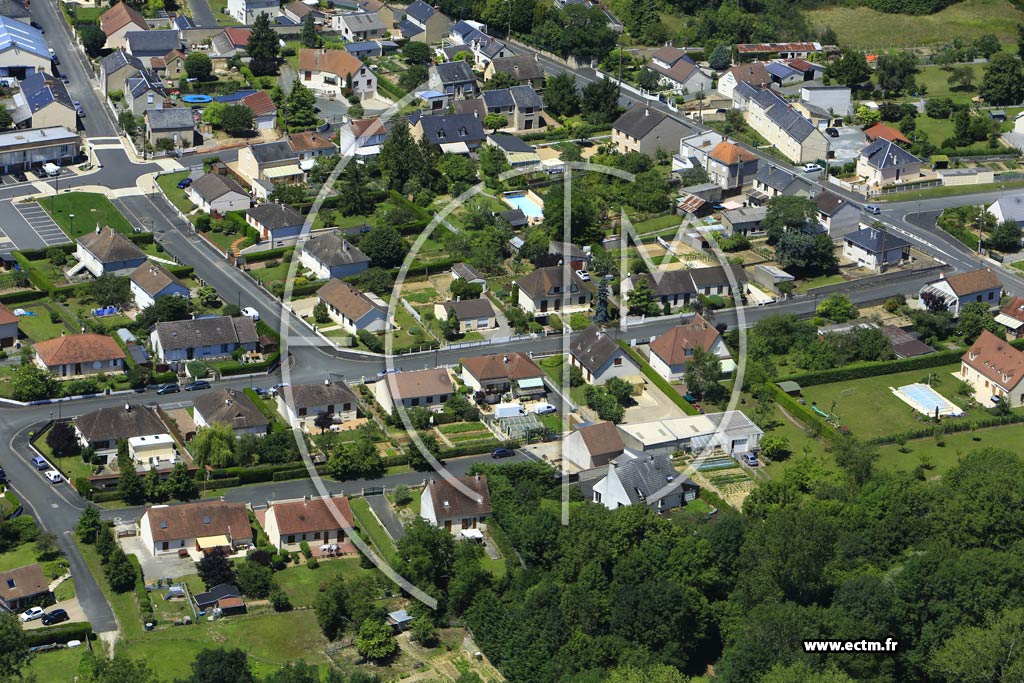 Photo arienne de Saint-Maur (la Rochette)