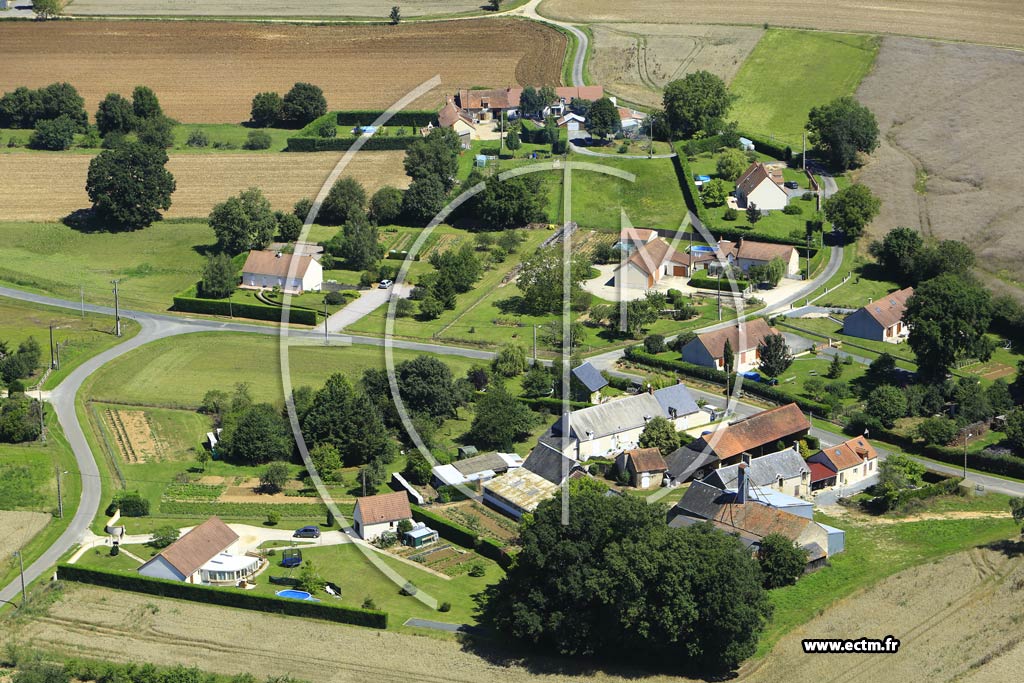 Photo arienne de Sassierges-Saint-Germain (le Petit Villemongin)
