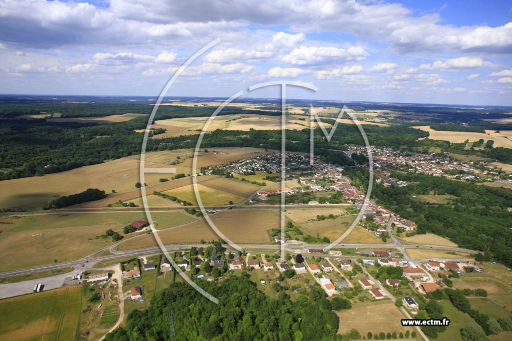 Photo arienne de Roches-sur-Marne
