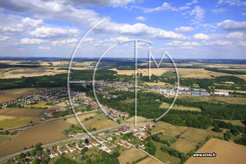 Photo arienne de Roches-sur-Marne