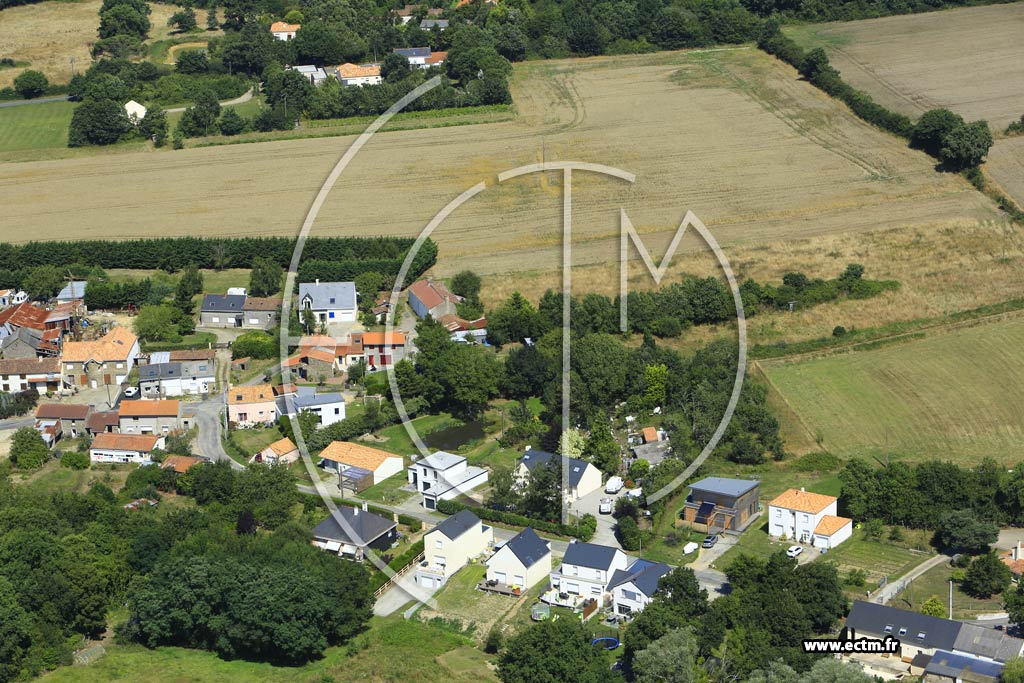 Photo arienne de Carquefou (la Montaubonnire)