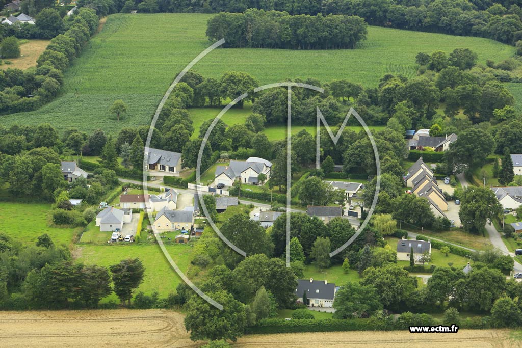 Photo arienne de Grandchamps-des-Fontaines (les Chnaies)