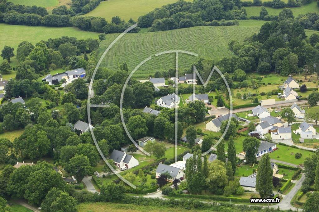 Photo arienne de Grandchamps-des-Fontaines (les Chnaies)