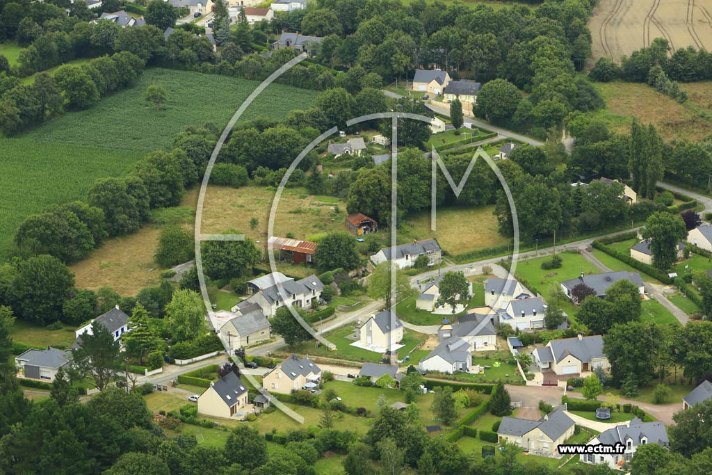 Photo arienne de Grandchamps-des-Fontaines (les Chnaies)