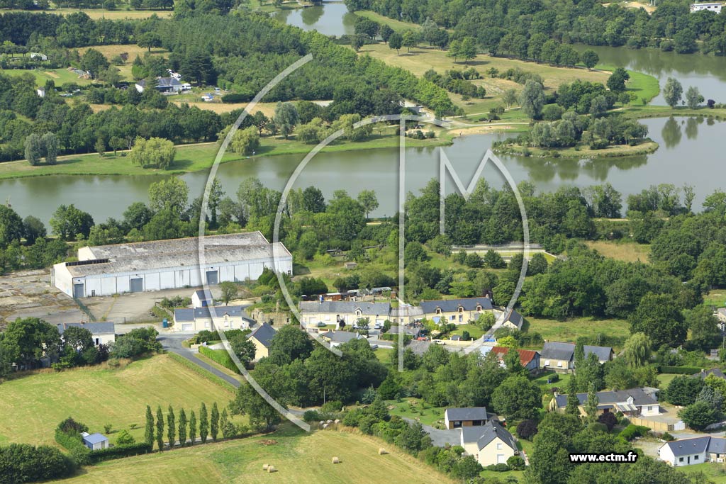 Photo arienne de Hric (Bout-de-Bois)