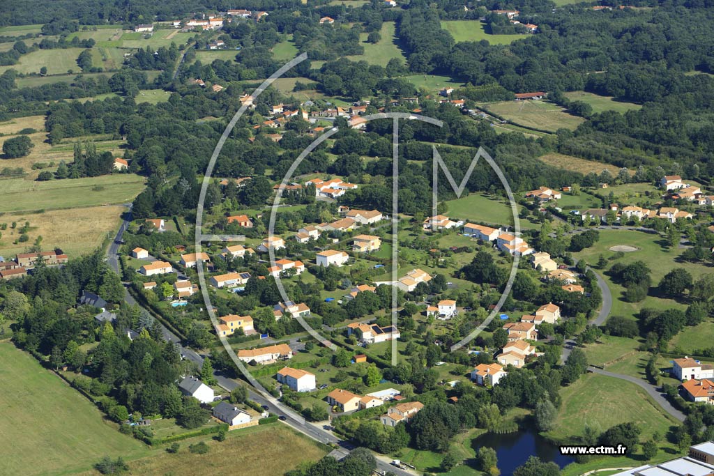 Photo arienne de Le Cellier (la Vinalire)