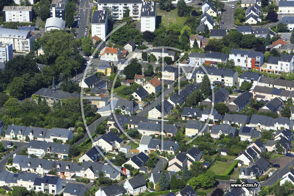 Photo arienne de Nantes (le Landreau)