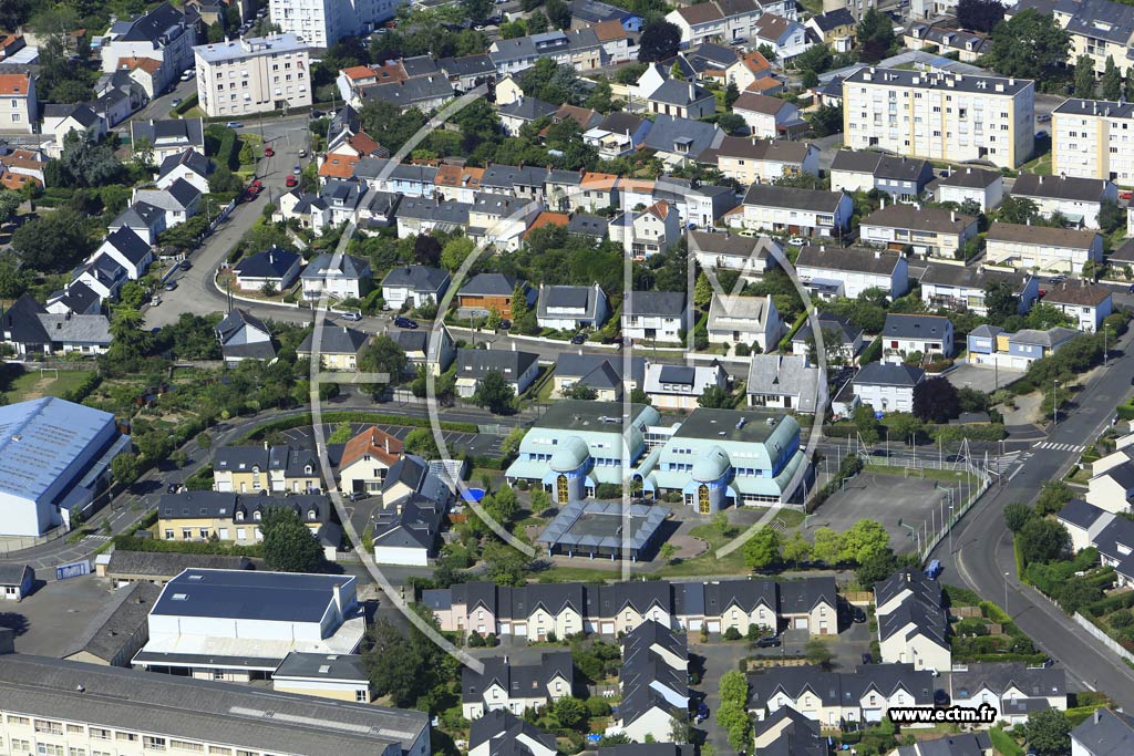 Photo arienne de Nantes (le Landreau)