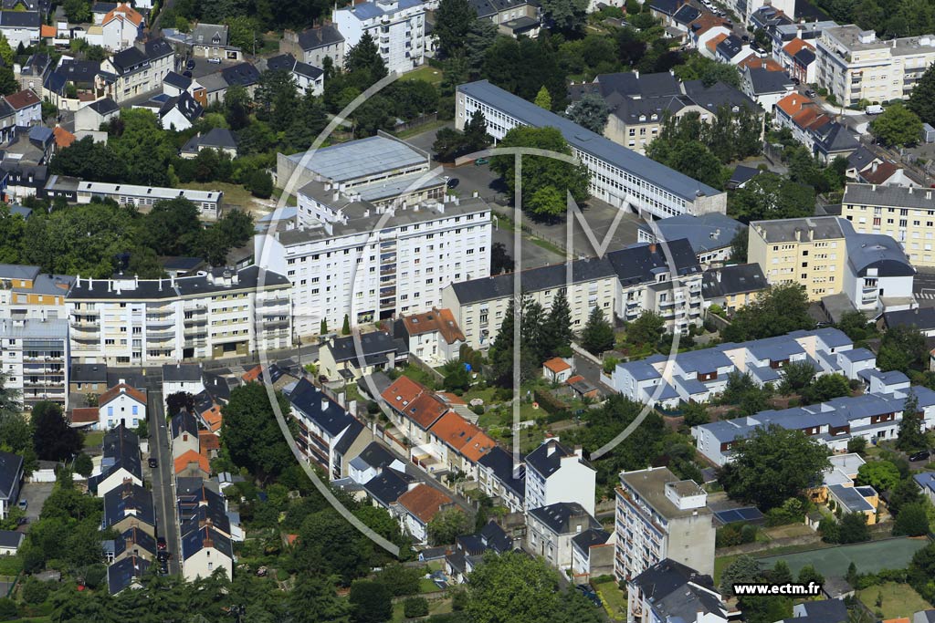 Photo arienne de Nantes (Quartier de la Basilique St-Donatien et St-Rogatien)