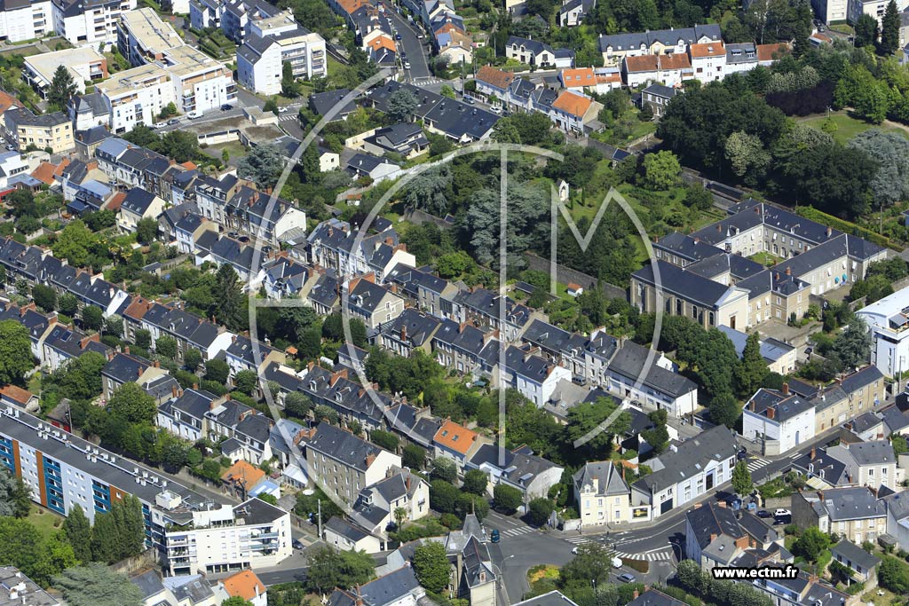 Photo arienne de Nantes (Quartier de la Basilique St-Donatien et St-Rogatien)