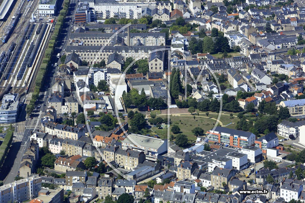 Photo arienne de Nantes (Quartier de la Caserne Lamoricire)