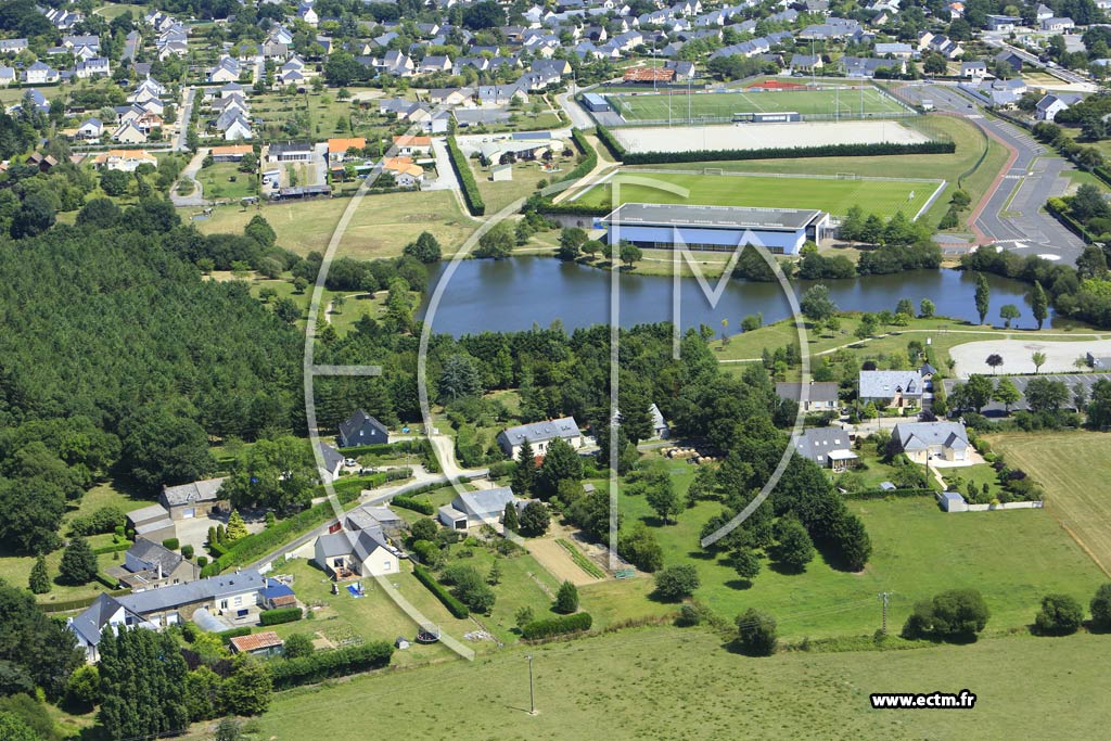 Photo arienne de Saint-Mars-du-Dsert (la Hervaudire)