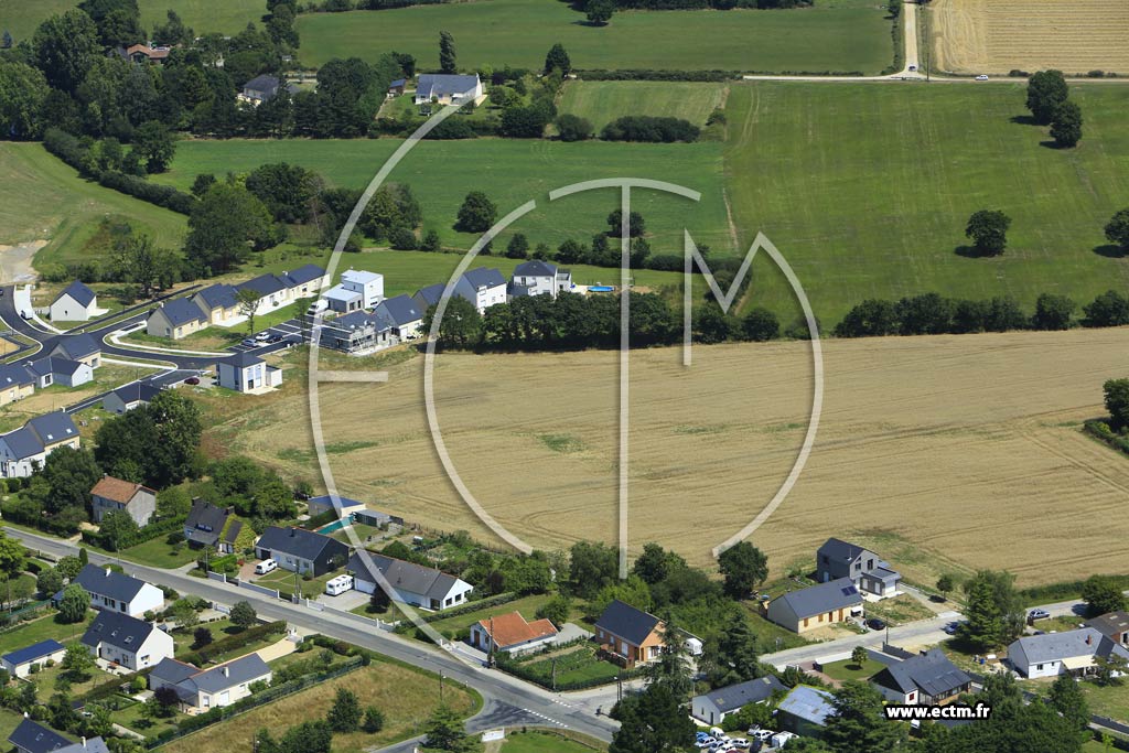 Photo arienne de Saint-Mars-du-Dsert (la Lande de la No)