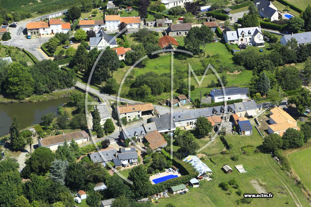 Photo arienne de Saint-Mars-du-Dsert (la Renaudire)
