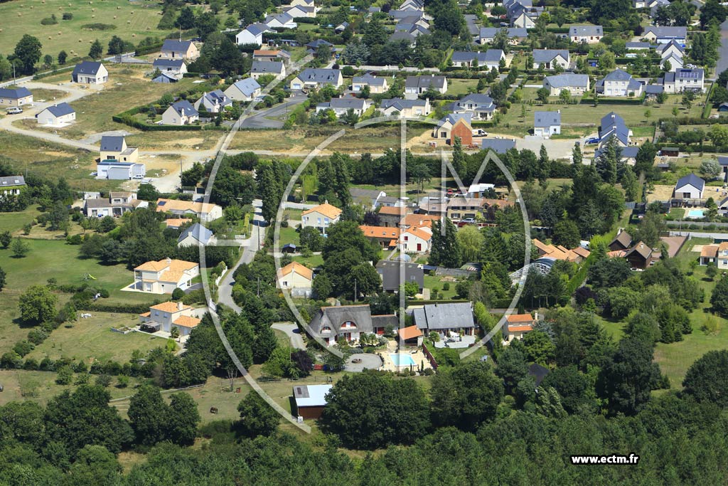 Photo arienne de Saint-Mars-du-Dsert (la Verdire)
