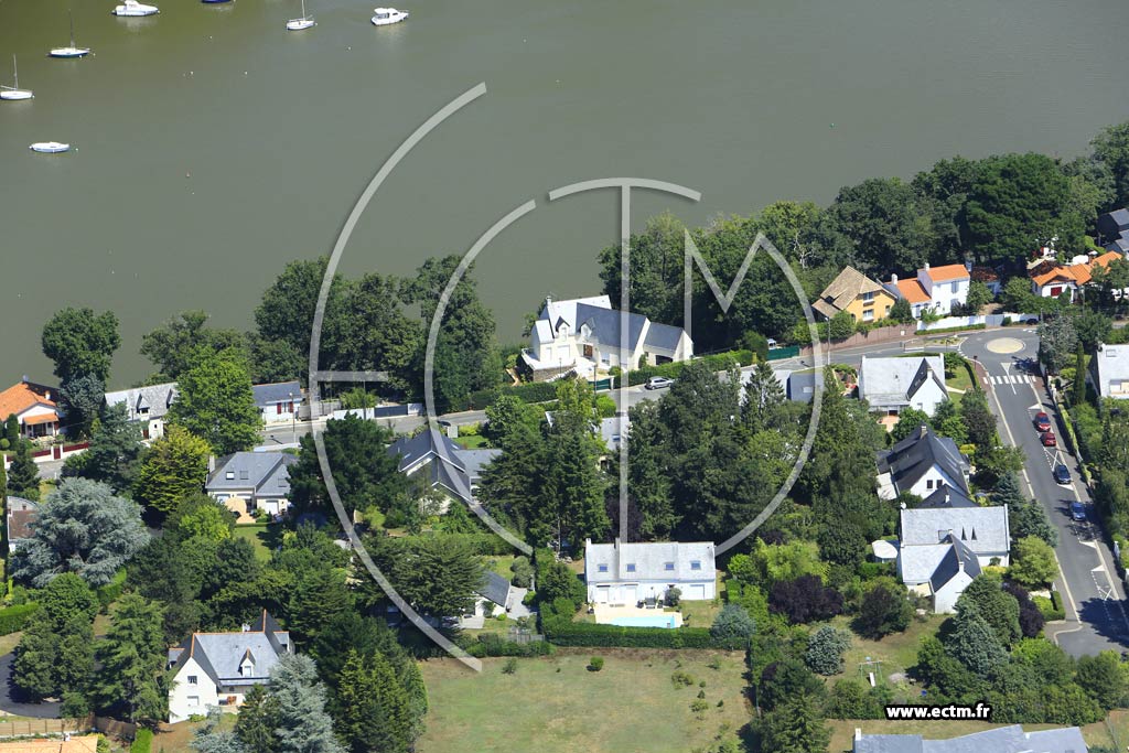 Photo arienne de Suc-sur-Erdre (Montretrait)